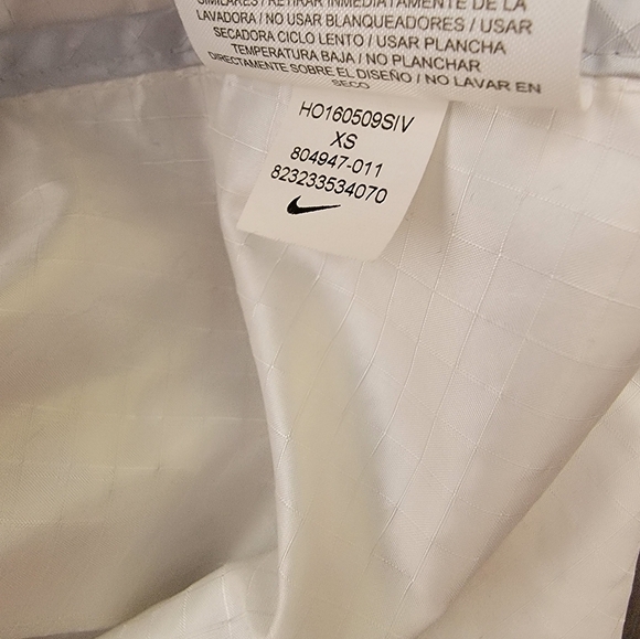 Nike XS Track Jacket Windrunner Hooded Full Zip 804947-011 - Picture 11 of 11